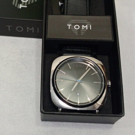 Tomi men's luxury quartz wristwatch with stainless steel strap – stylish and affordable timepiece for casual and formal wear