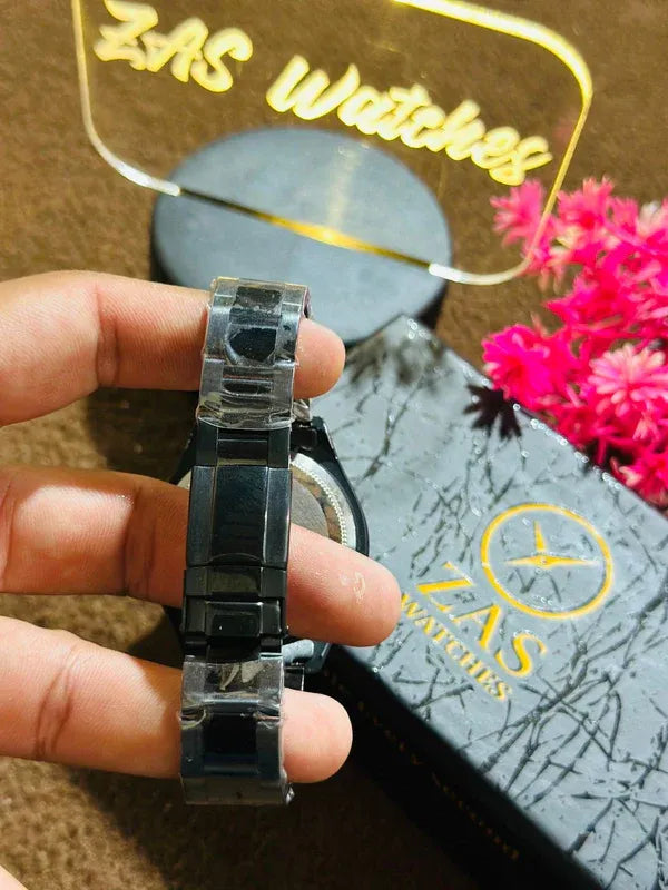 Submariner Waterproof Watch | Luxury Men's Watch in Pakistan
