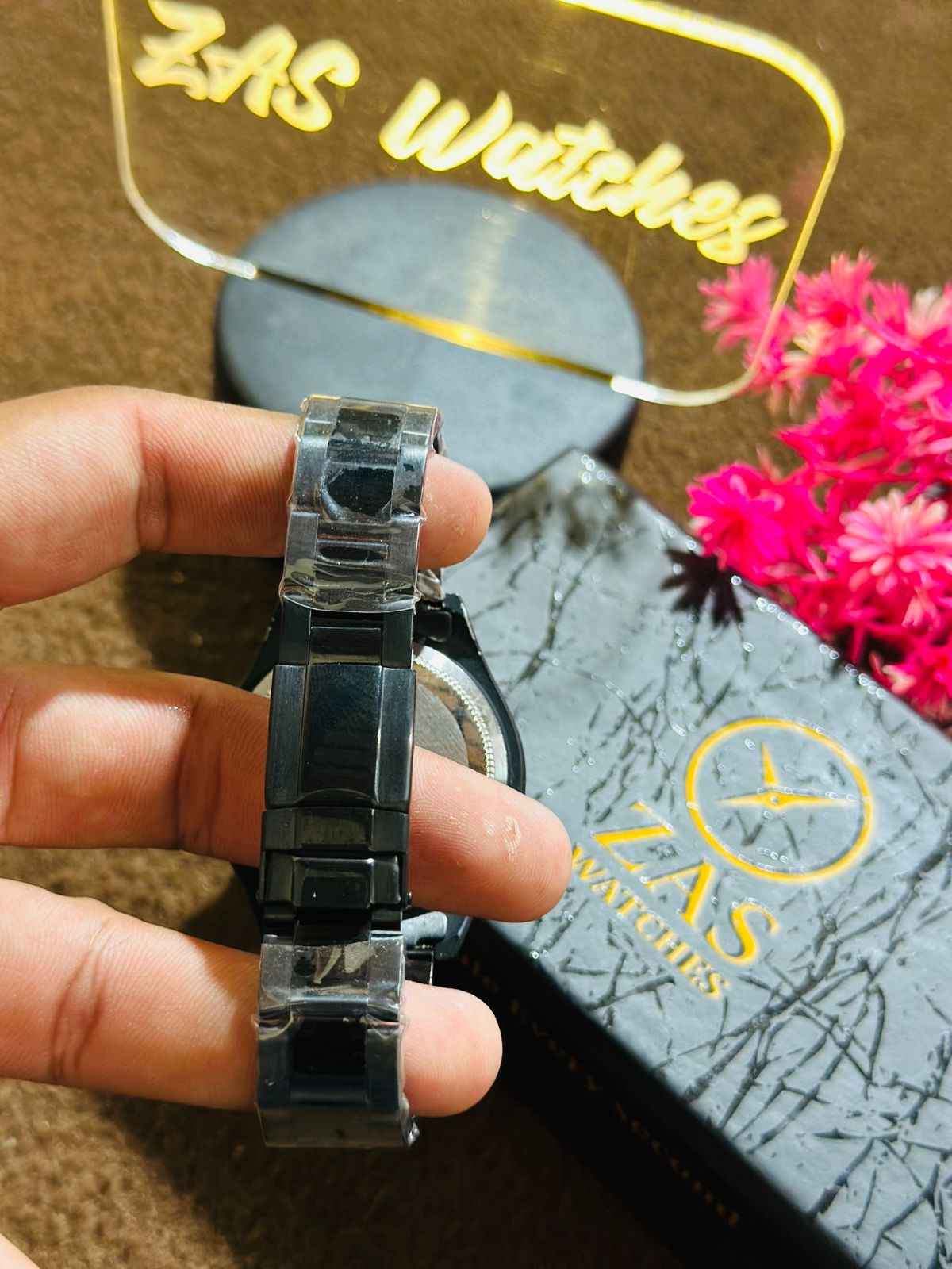 Submariner Waterproof Watch | Luxury Men's Watch in Pakistan