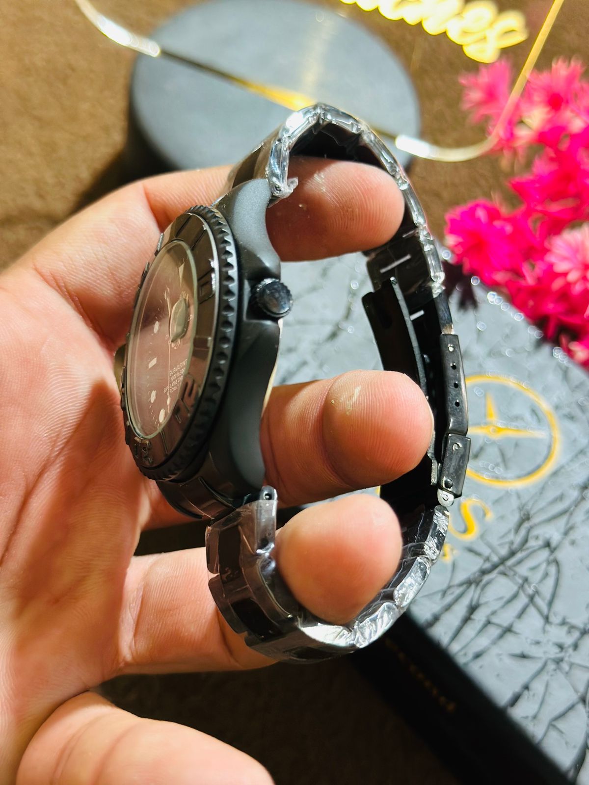 Submariner Waterproof Watch | Luxury Men's Watch in Pakistan